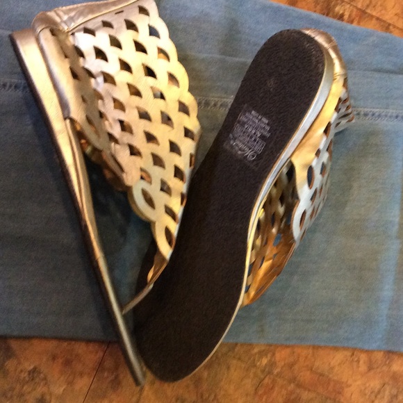 Wanted Shoes - Metallic gold sandals